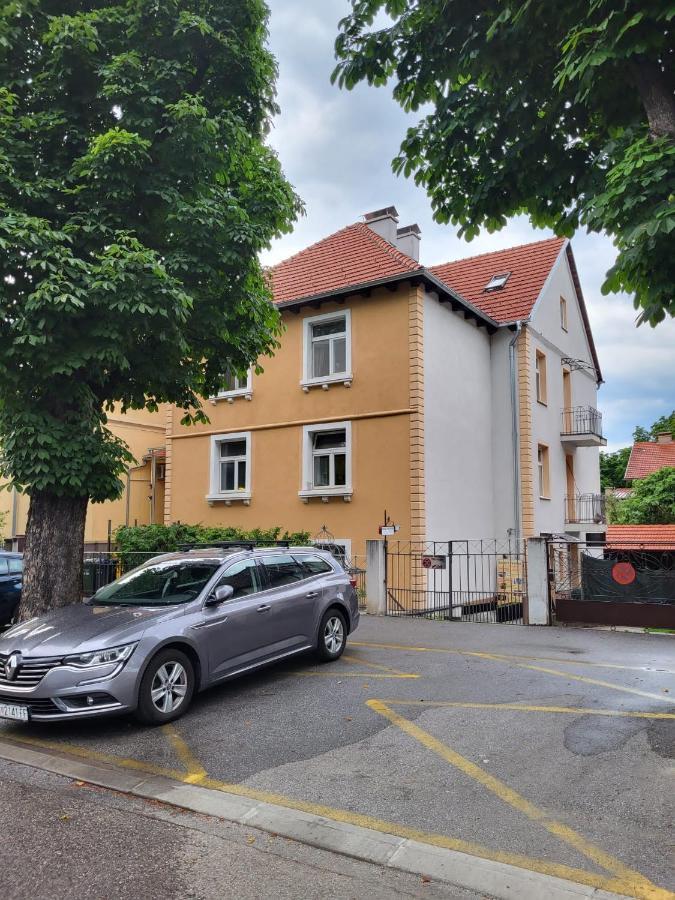 Apartamento Apartman Buzanova Zagreb Exterior foto